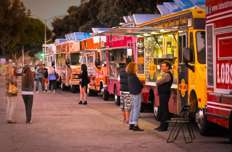 Food Trucks.jpeg
